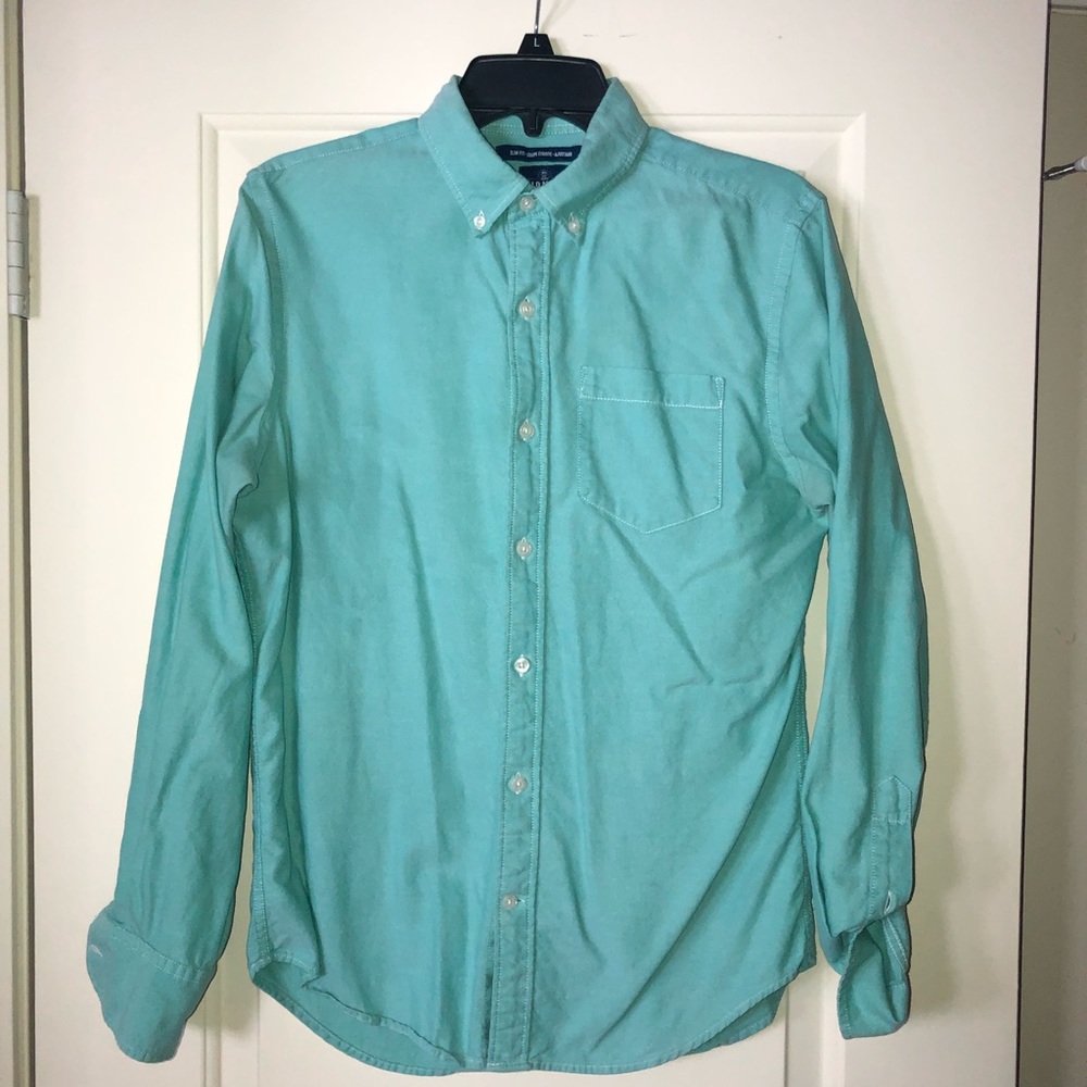 Long slevees casual button down dress shirt